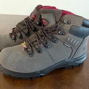 NWT Avenger Men's Brown Waterproof Work Boots Extreme Impact Protection antislip